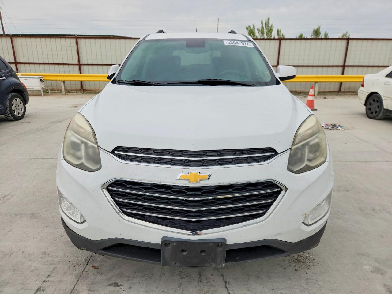 2016 CHEVROLET EQUINOX LT photo 9