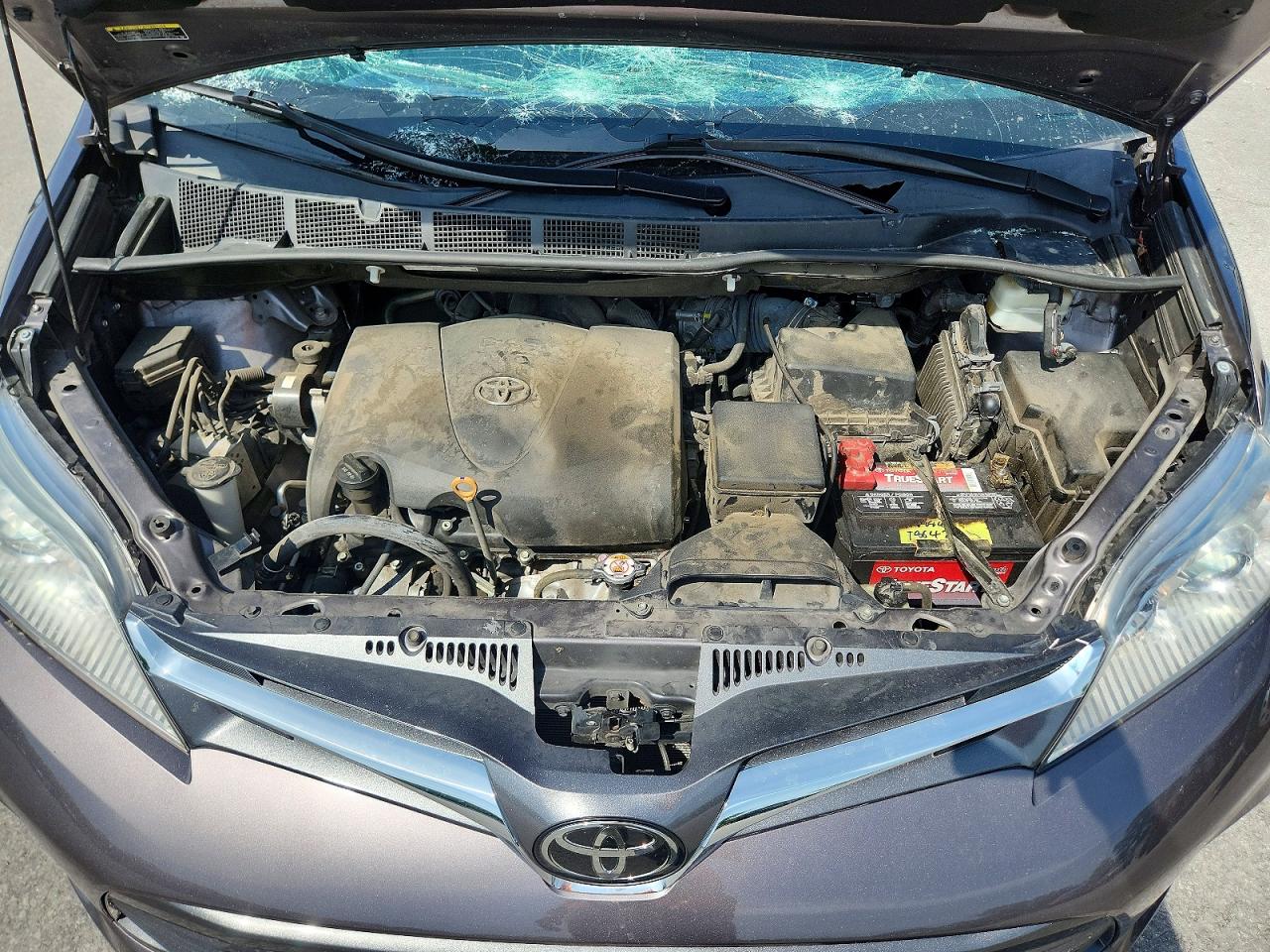 2020 TOYOTA SIENNA XLE 8-PASSENGER photo 34
