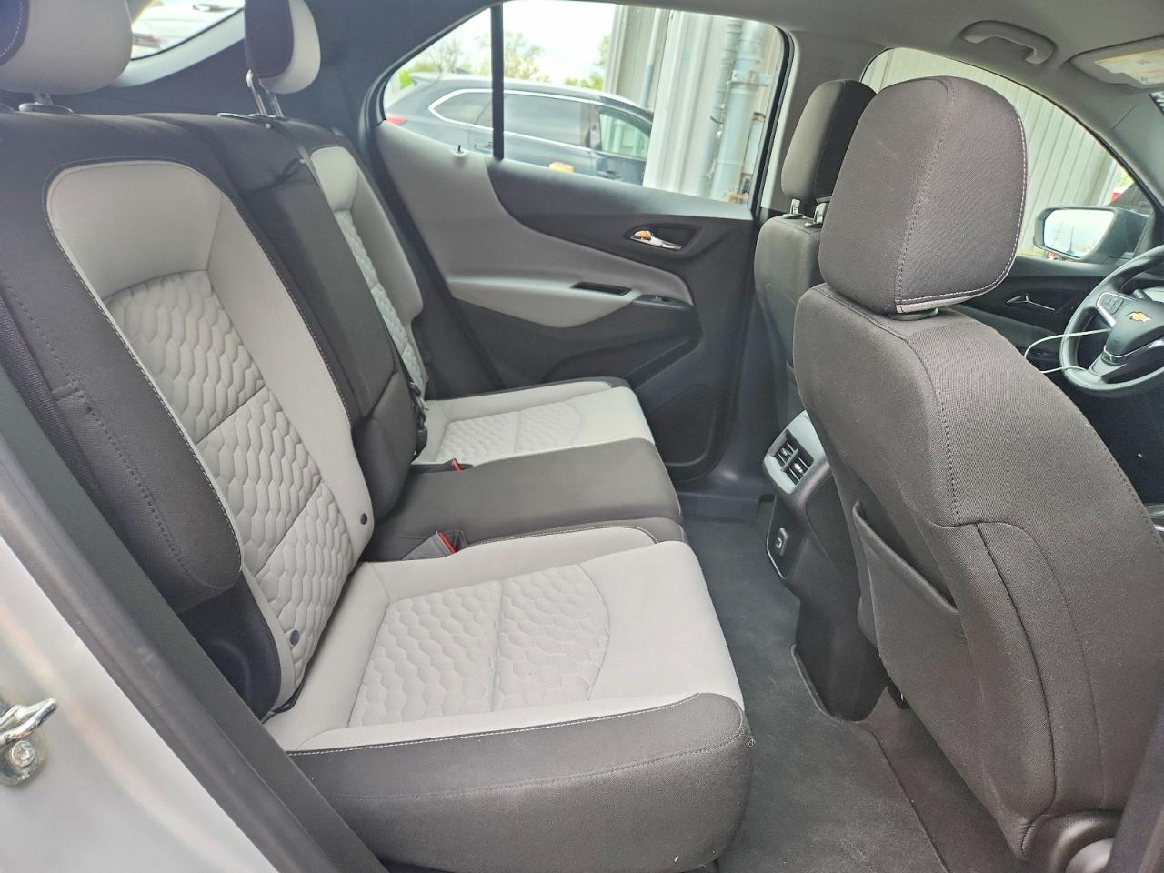 2019 CHEVROLET EQUINOX LS photo 11