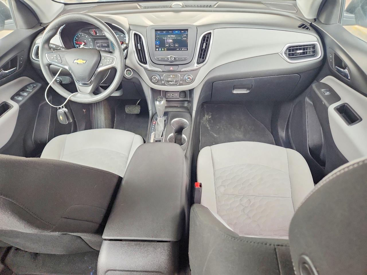 2019 CHEVROLET EQUINOX LS photo 8