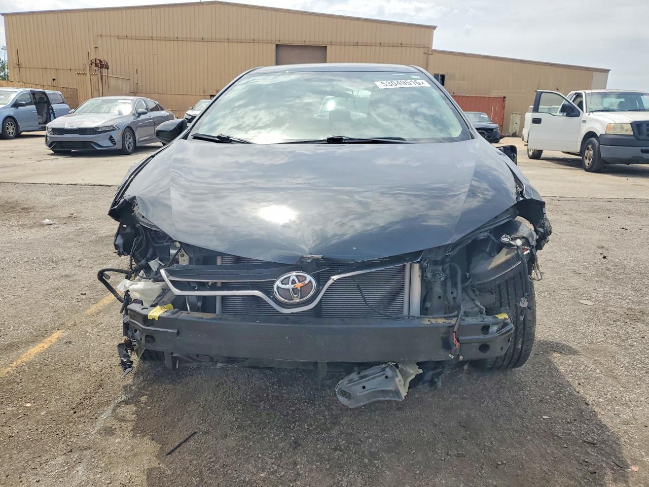 2016 TOYOTA COROLLA LE photo 13