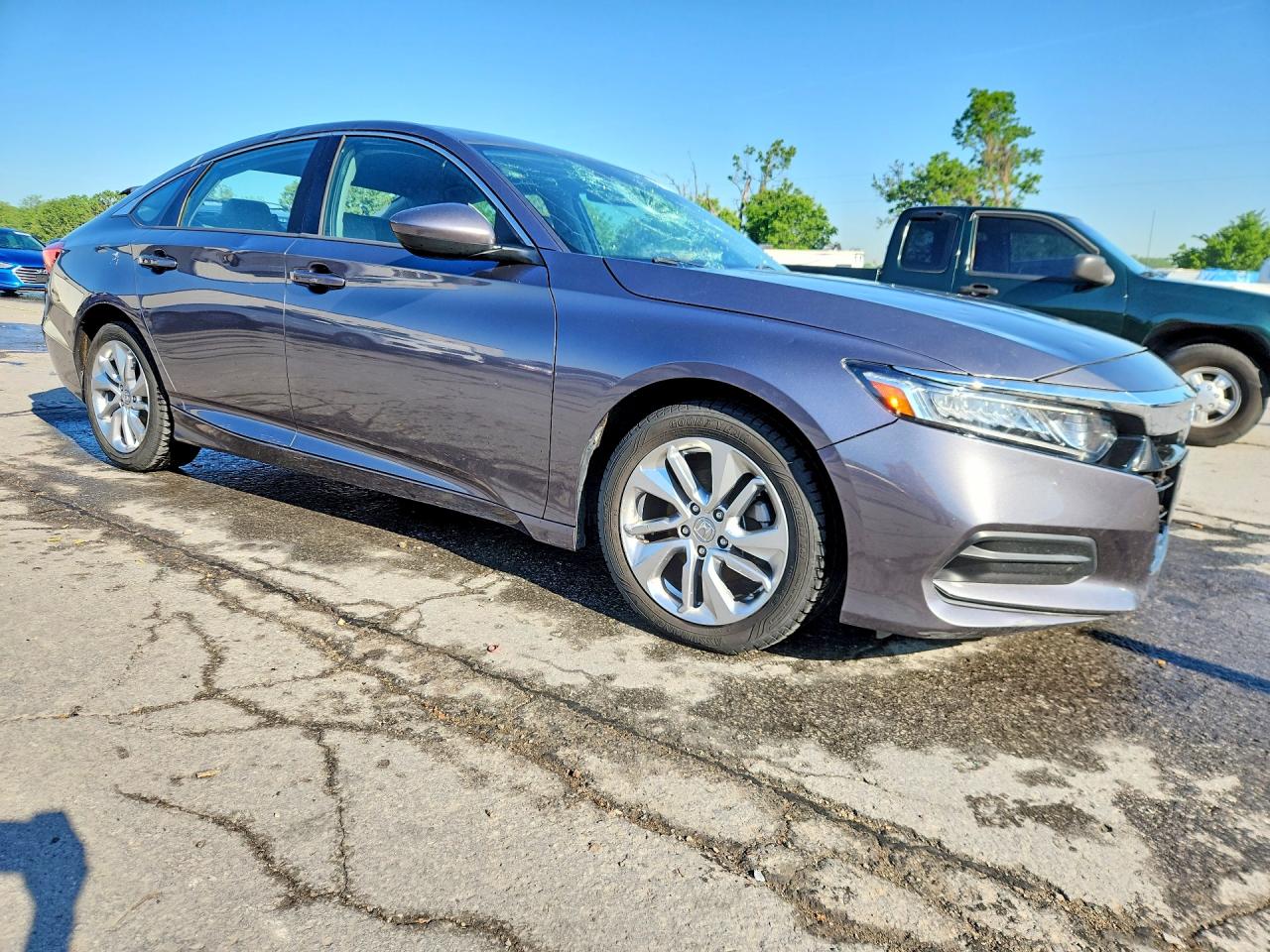 2018 HONDA ACCORD LX photo 10
