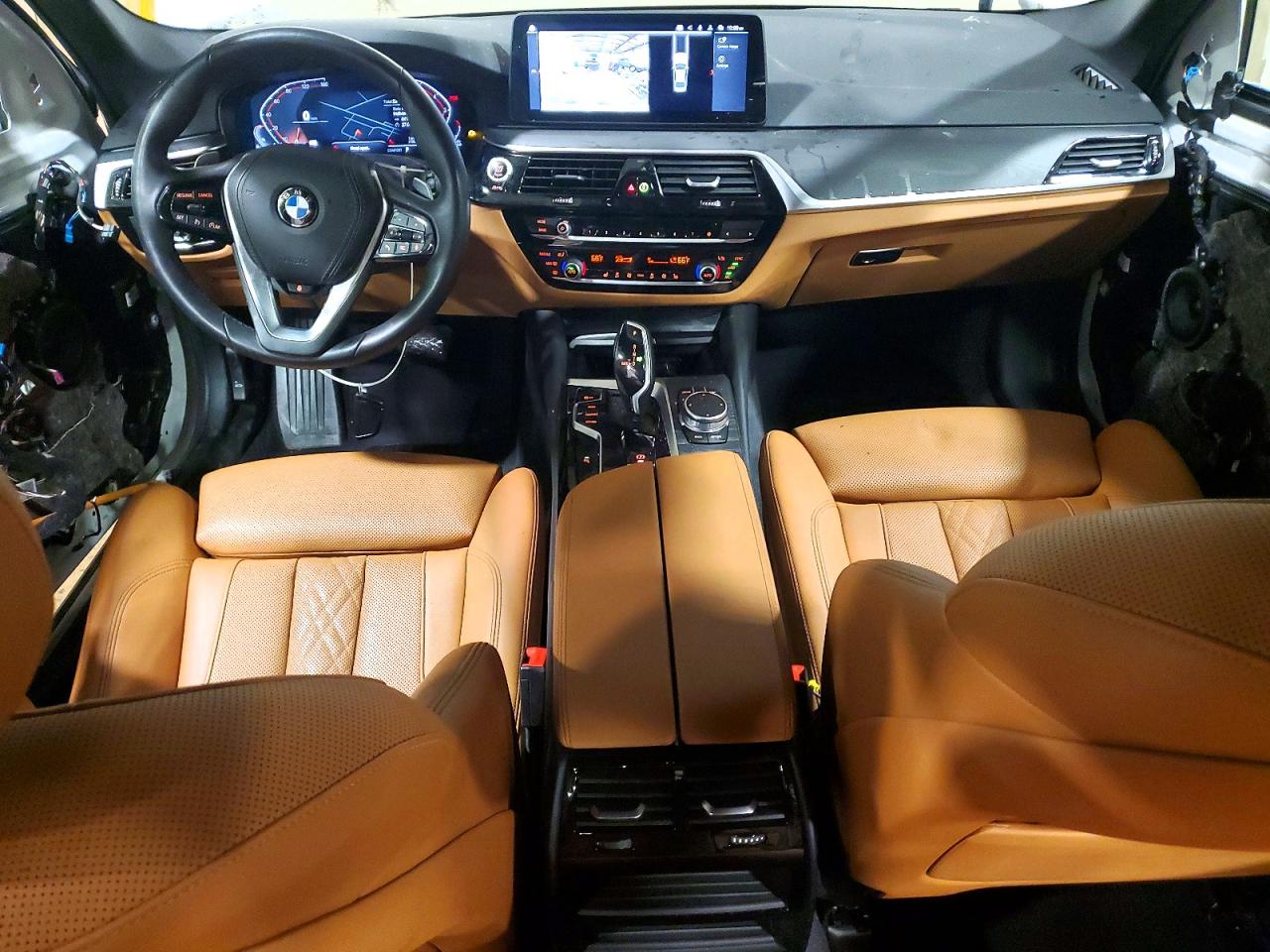 2022 BMW 530 XI photo 15