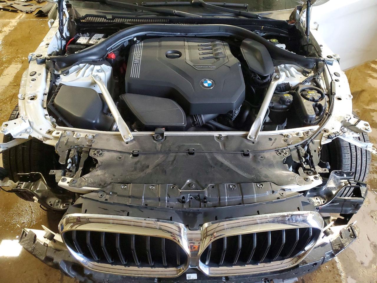 2022 BMW 530 XI photo 21