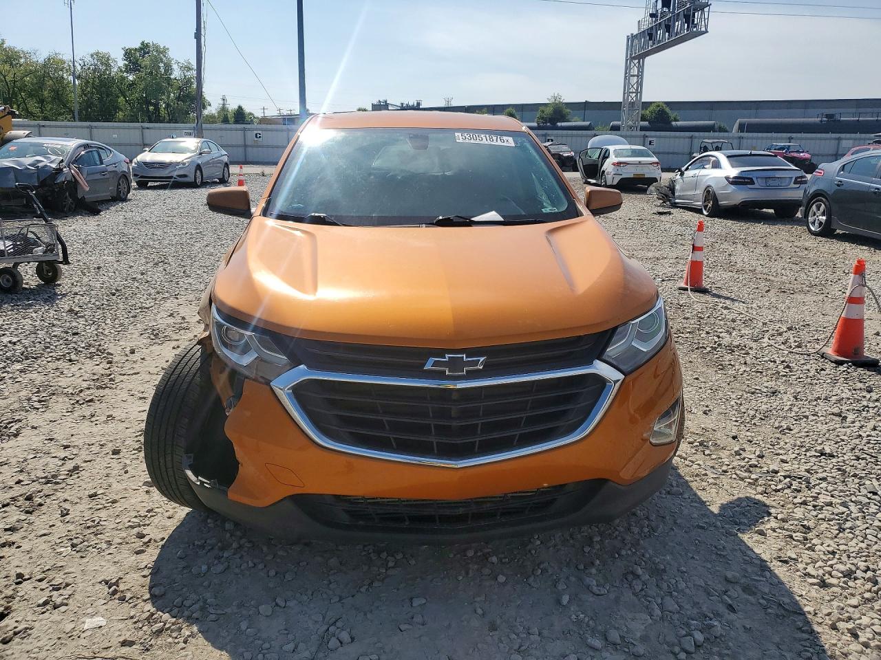 2019 CHEVROLET EQUINOX LT photo 5