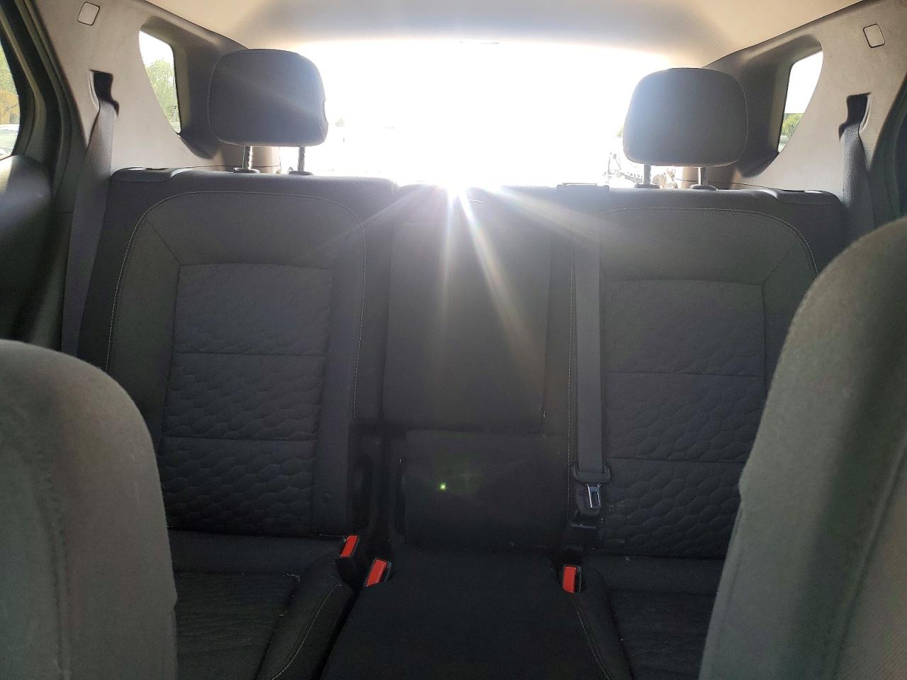 2019 CHEVROLET EQUINOX LT photo 10