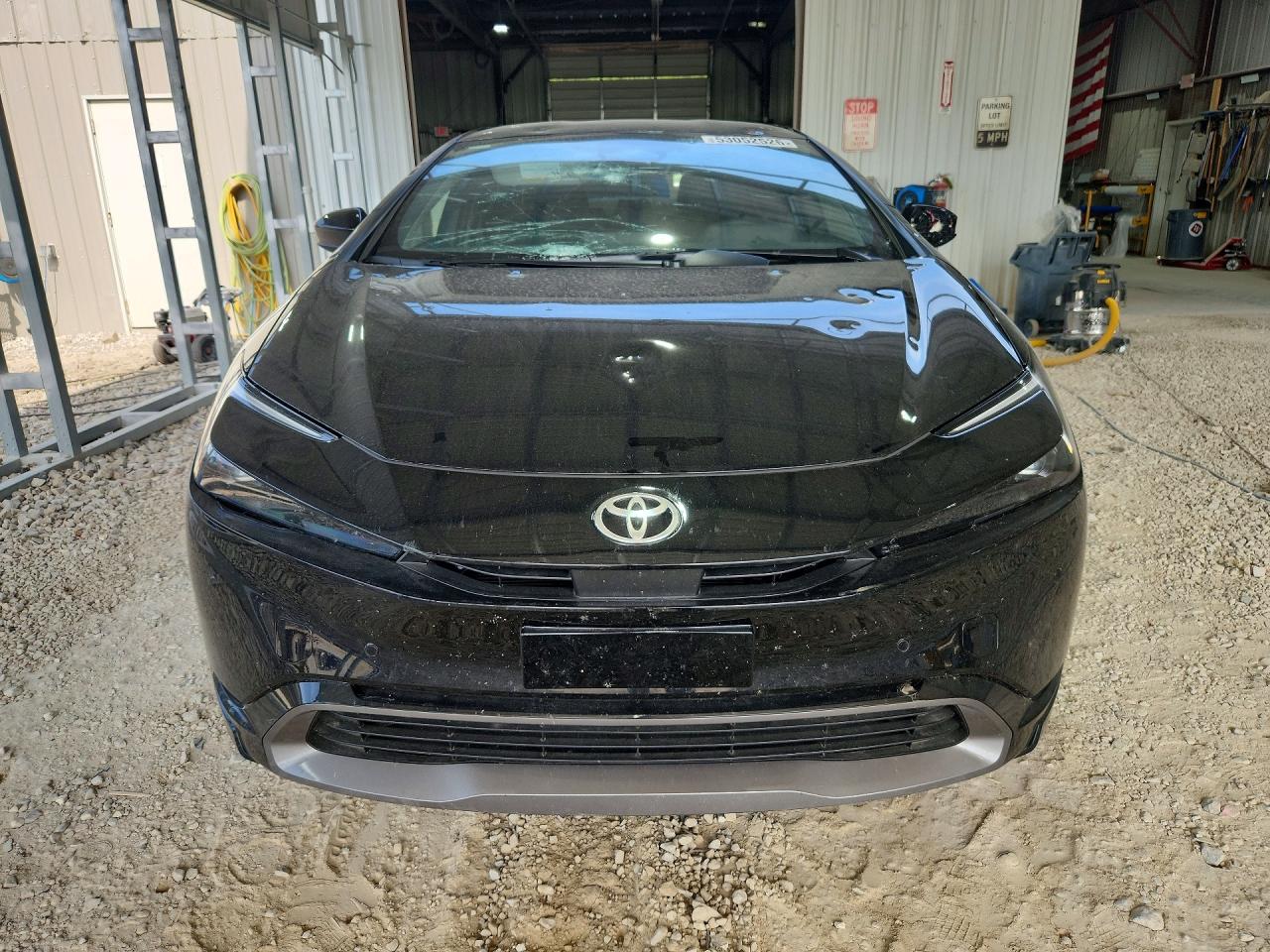 2024 TOYOTA PRIUS XLE photo 9