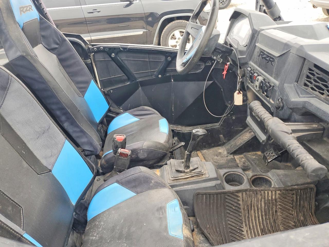 2019 POLARIS RZR UTILITY VEHICLE photo 13
