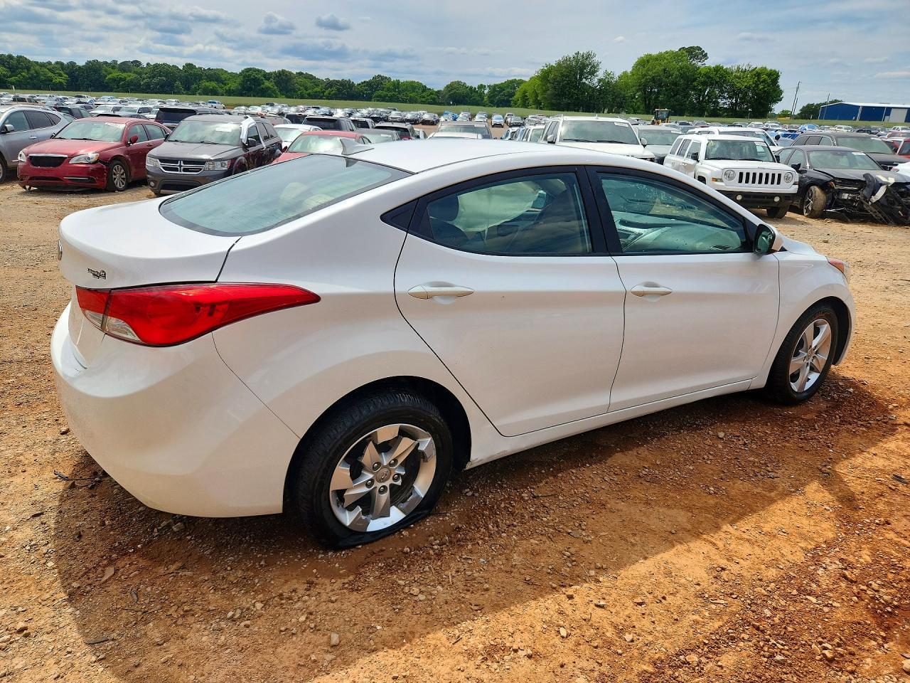 2013 HYUNDAI ELANTRA GLS photo 5