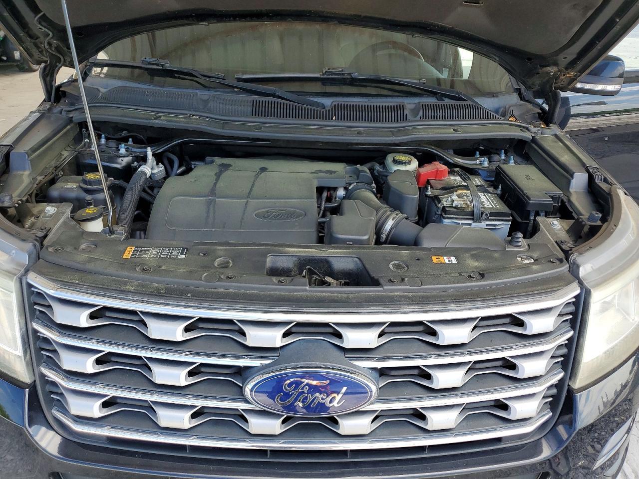 2017 FORD EXPLORER LIMITED photo 11