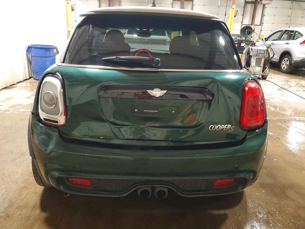 2014 MINI COOPER S photo 6