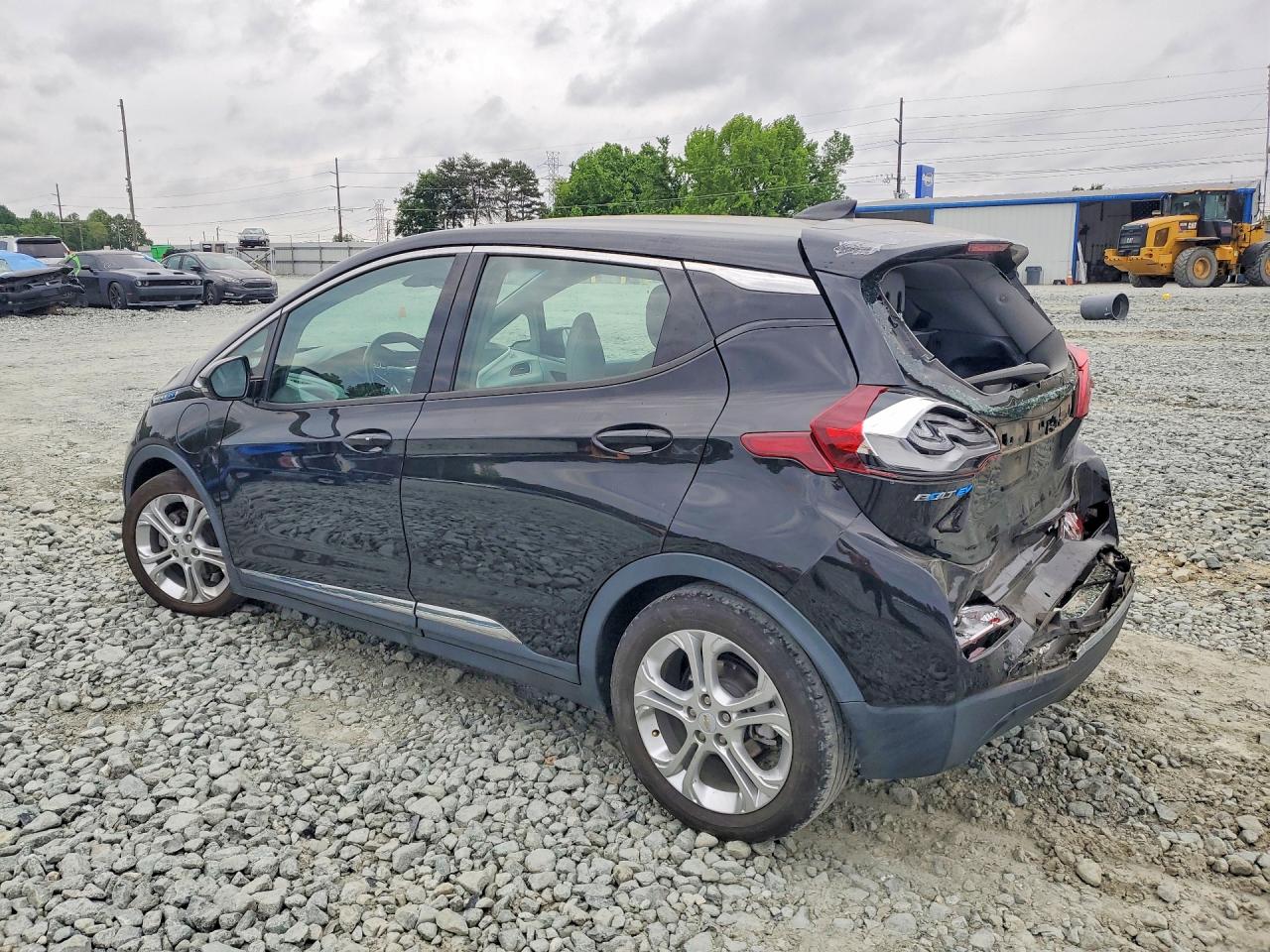2021 CHEVROLET BOLT EV LT photo 4