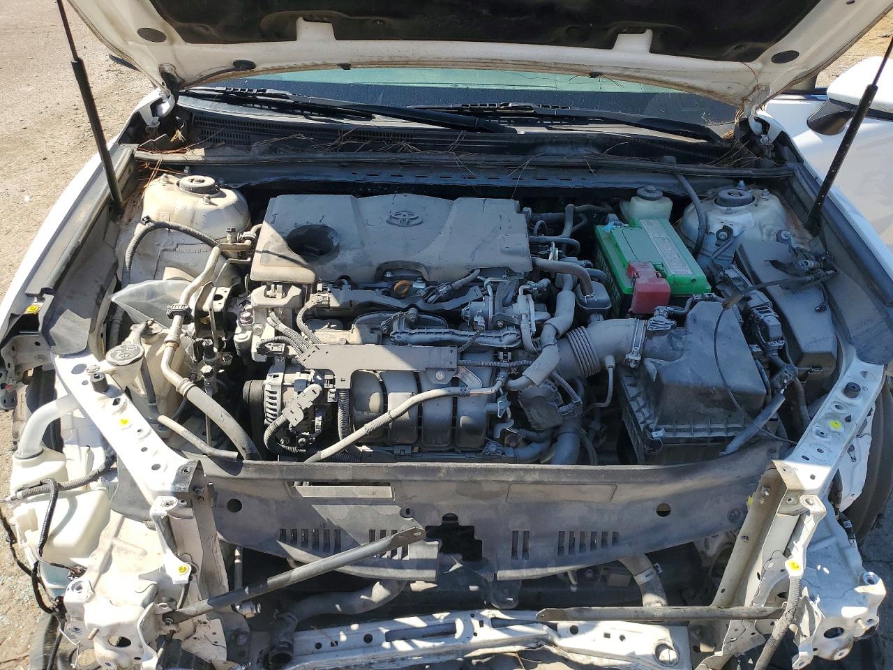 2018 TOYOTA CAMRY SE photo 21