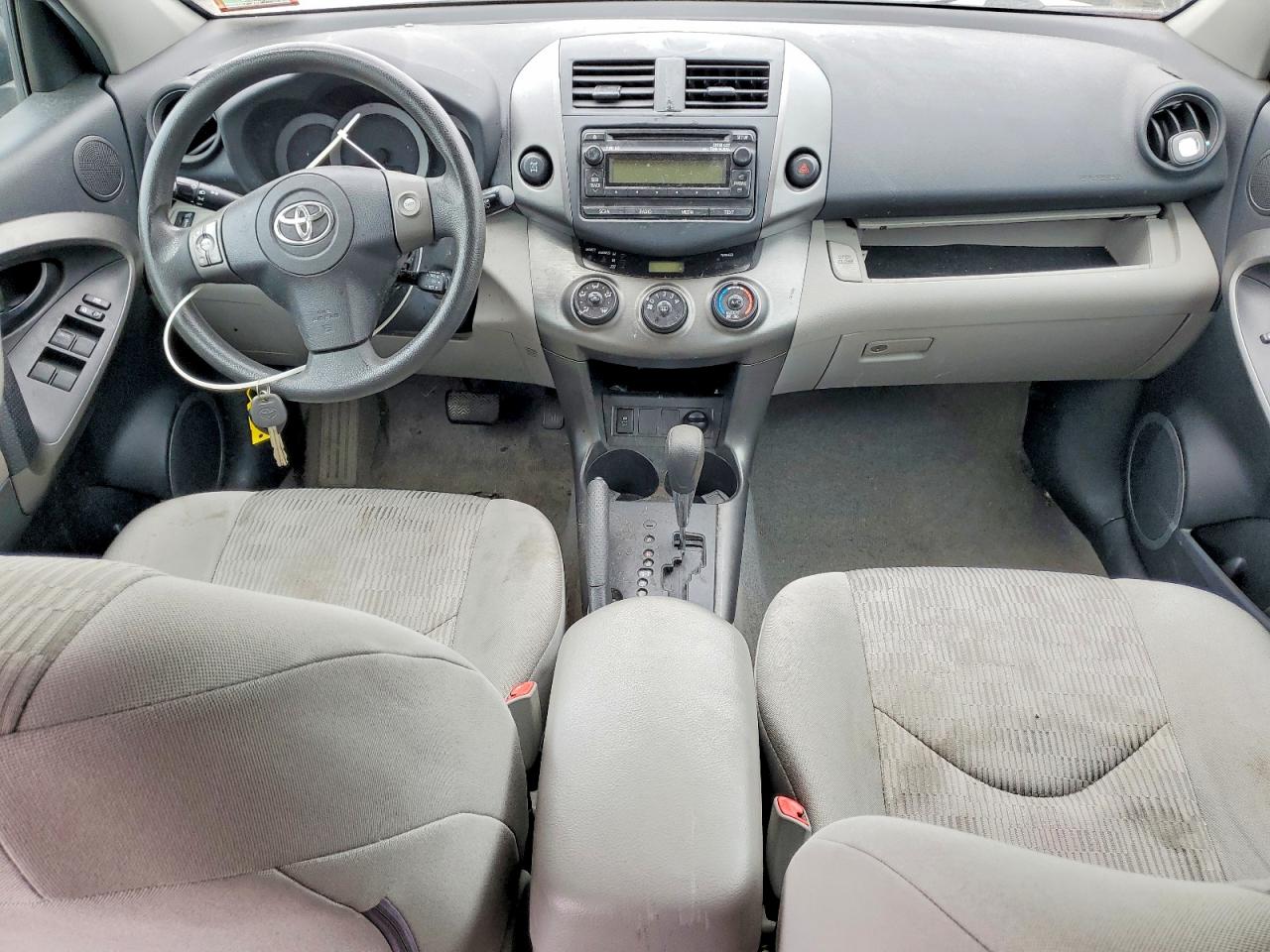 2012 TOYOTA RAV4 BASE photo 29