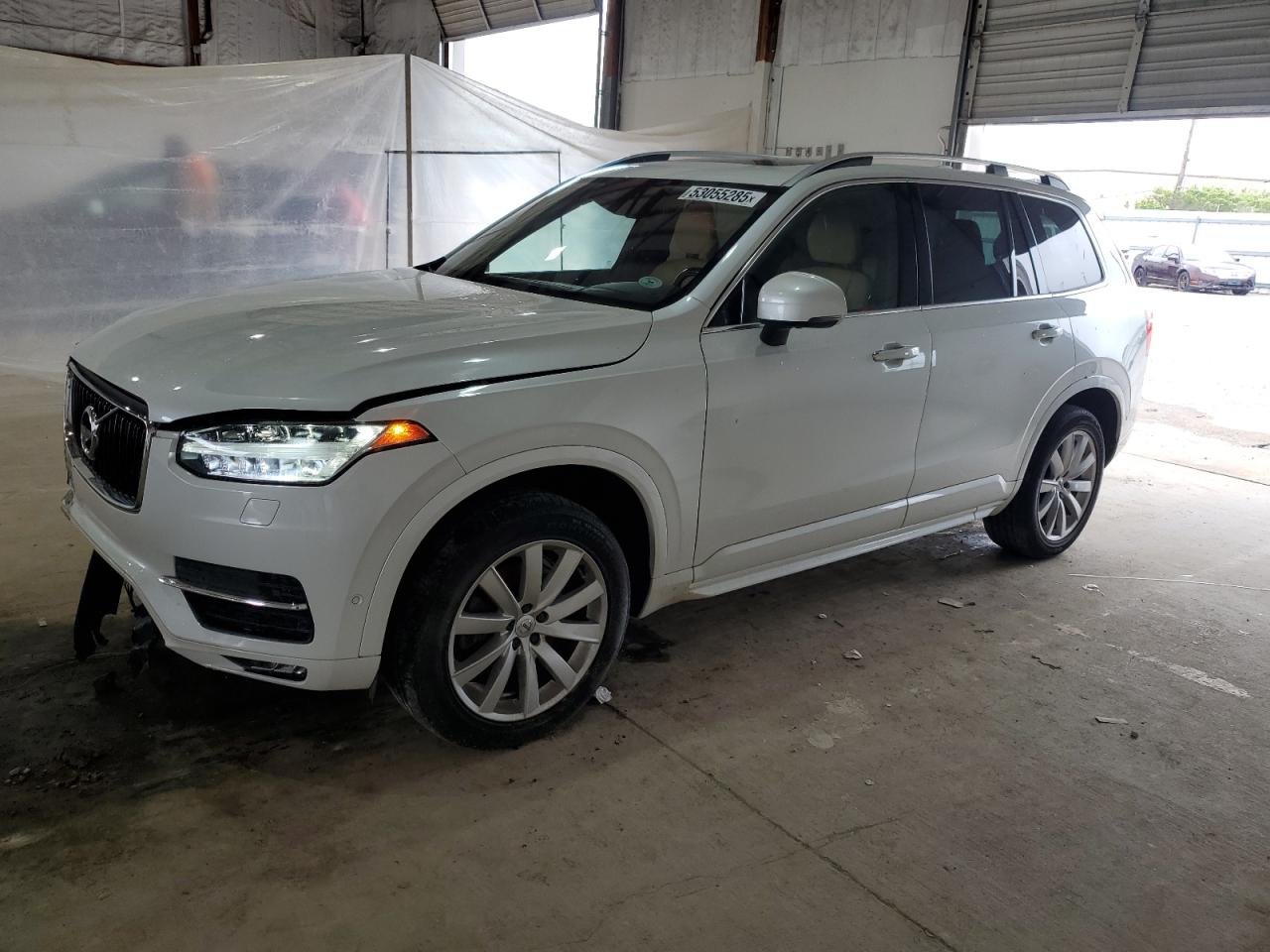 2016 VOLVO XC90