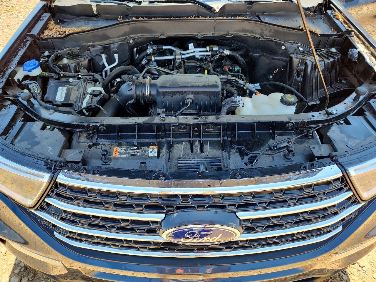 2024 FORD EXPLORER XLT photo 23