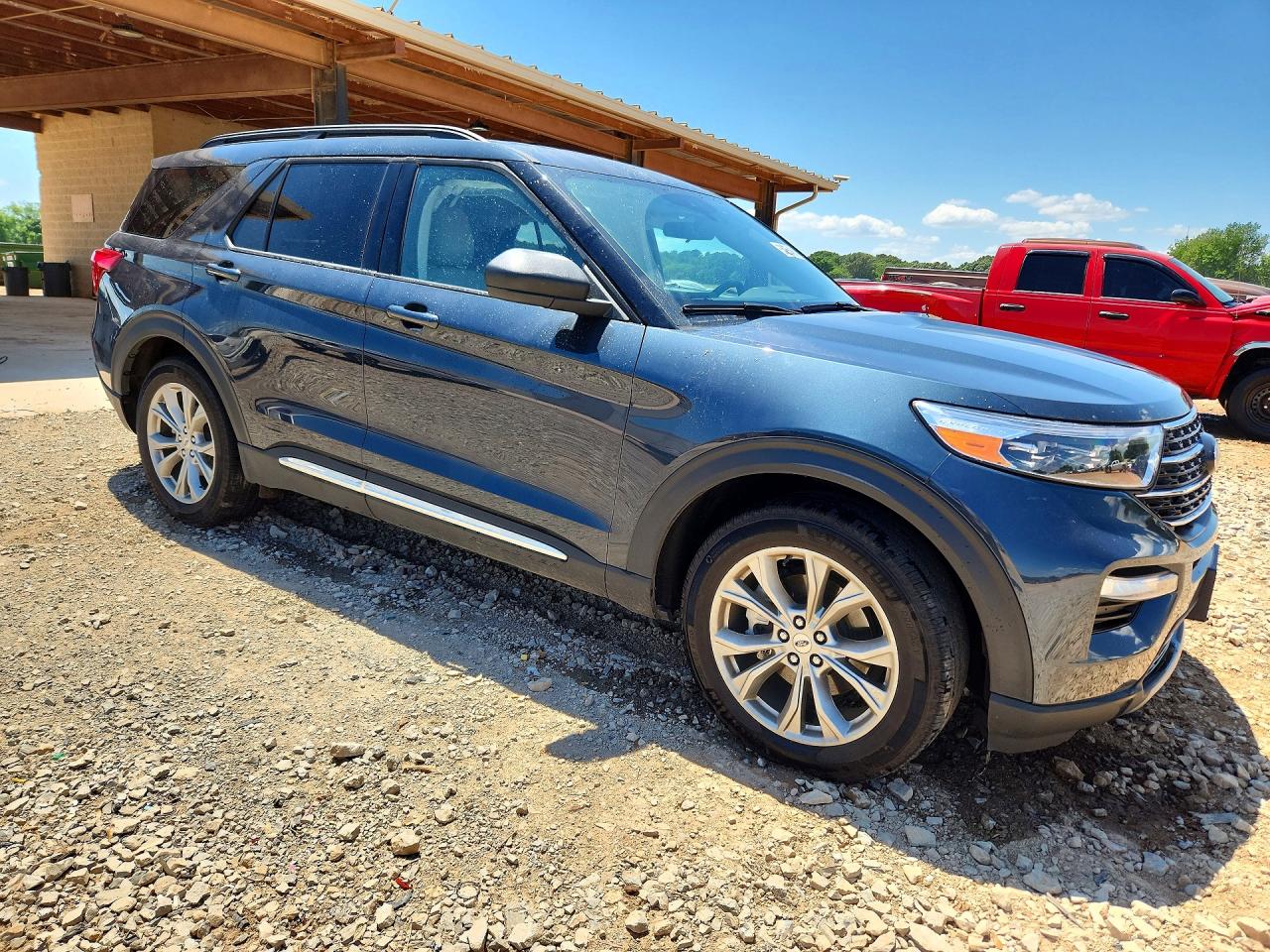 2024 FORD EXPLORER XLT photo 7