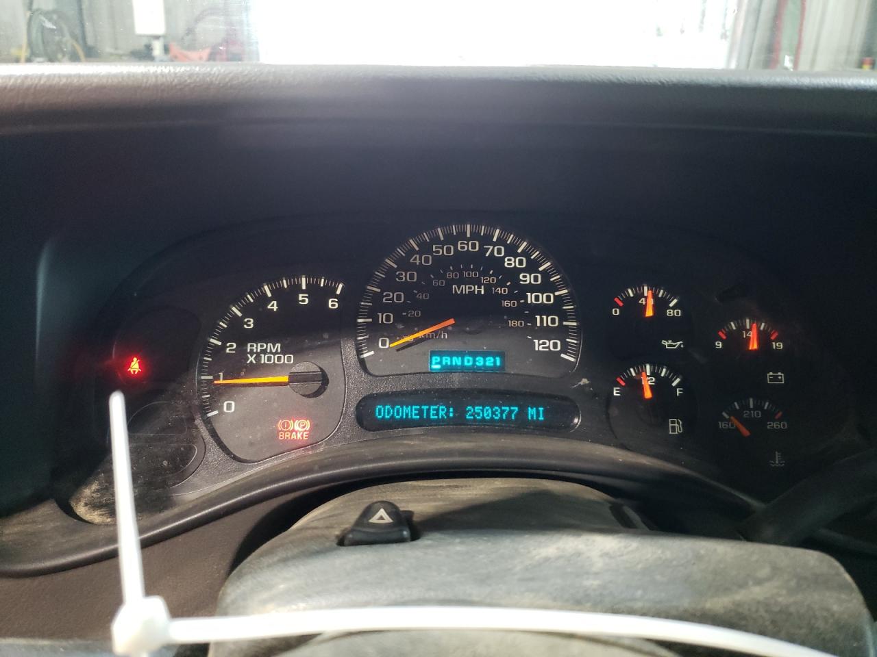 2003 CHEVROLET SILVERADO C1500 photo 9