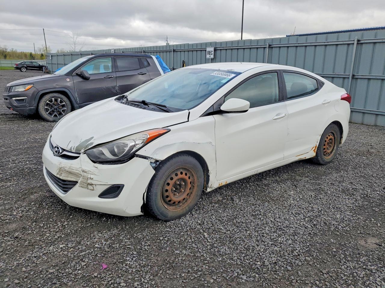 2013 HYUNDAI ELANTRA