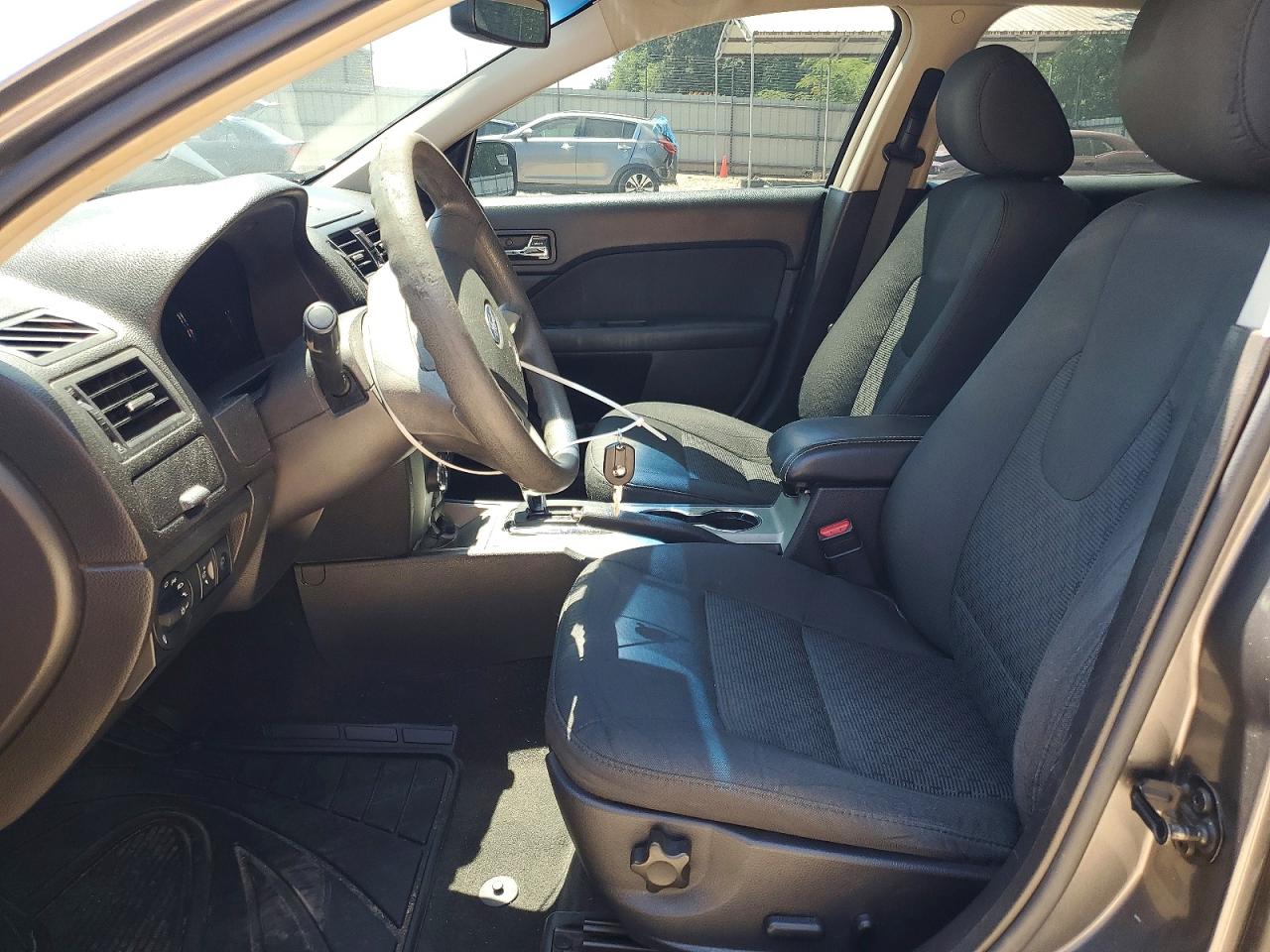 2012 FORD FUSION SE photo 7