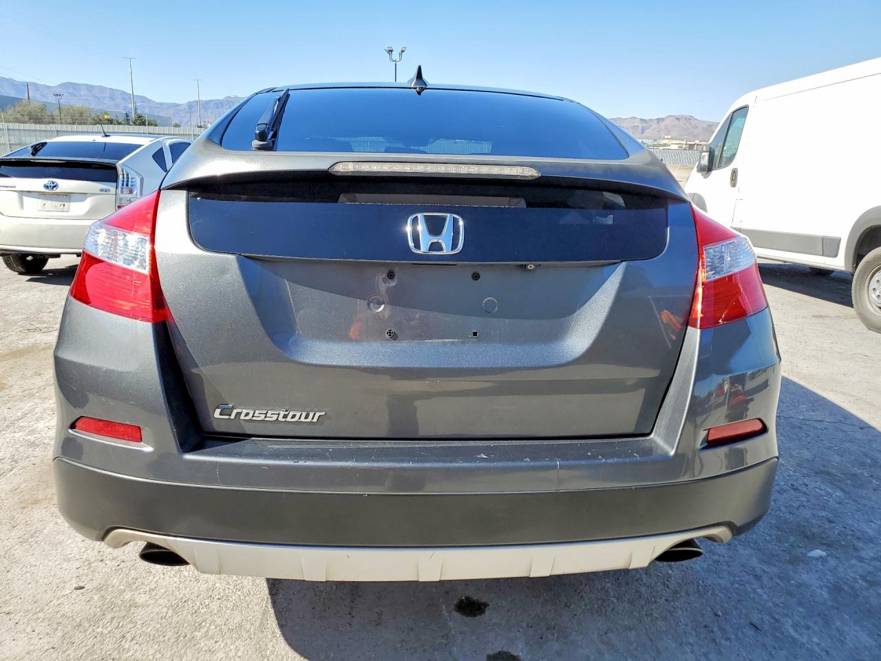 2014 HONDA CROSSTOUR EXL photo 11