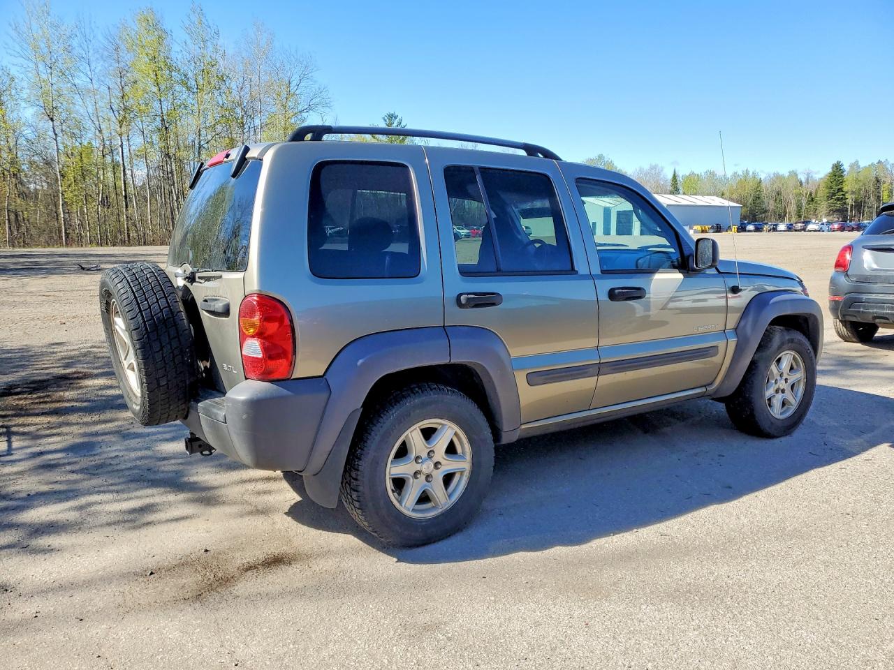 2004 JEEP LIBERTY SPORT photo 5