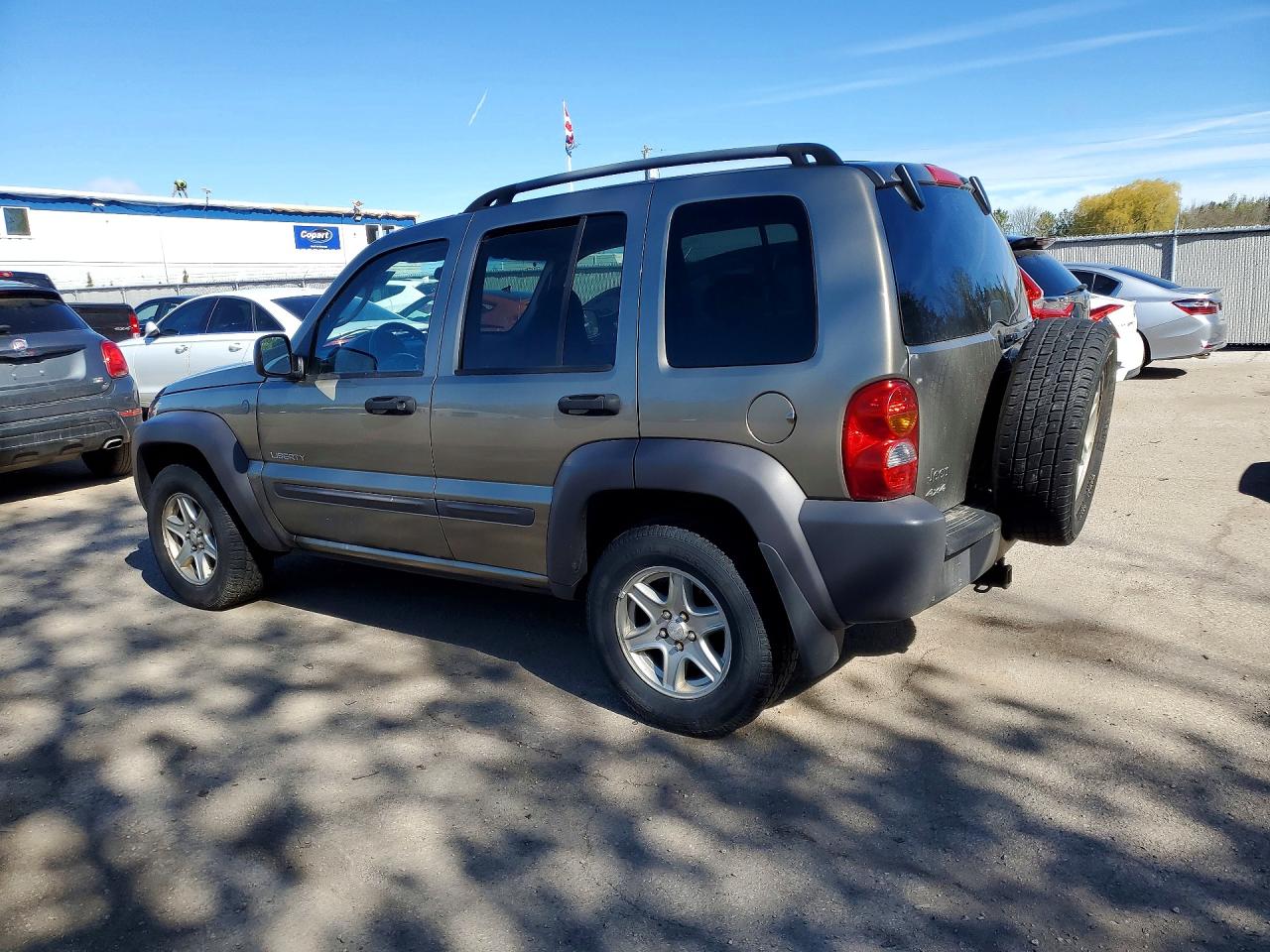 2004 JEEP LIBERTY SPORT photo 3