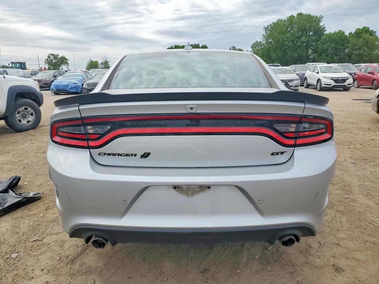 2020 DODGE CHARGER GT photo 6