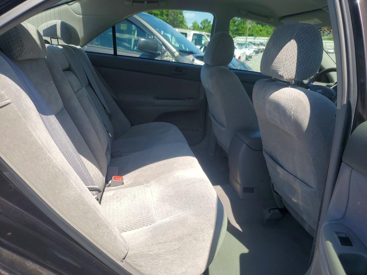 2003 TOYOTA CAMRY LE photo 28
