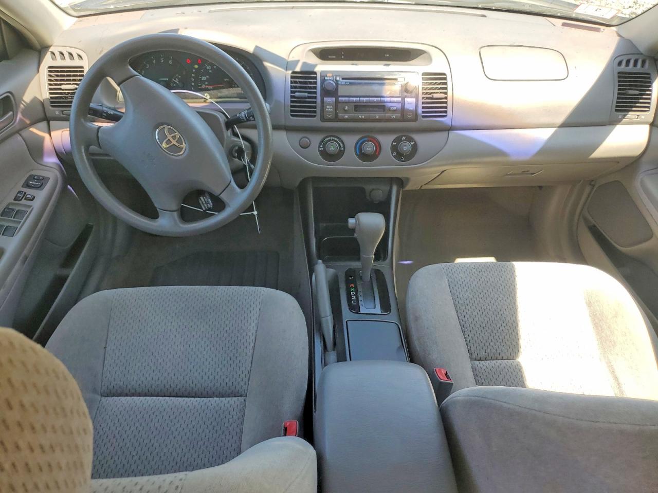 2003 TOYOTA CAMRY LE photo 22