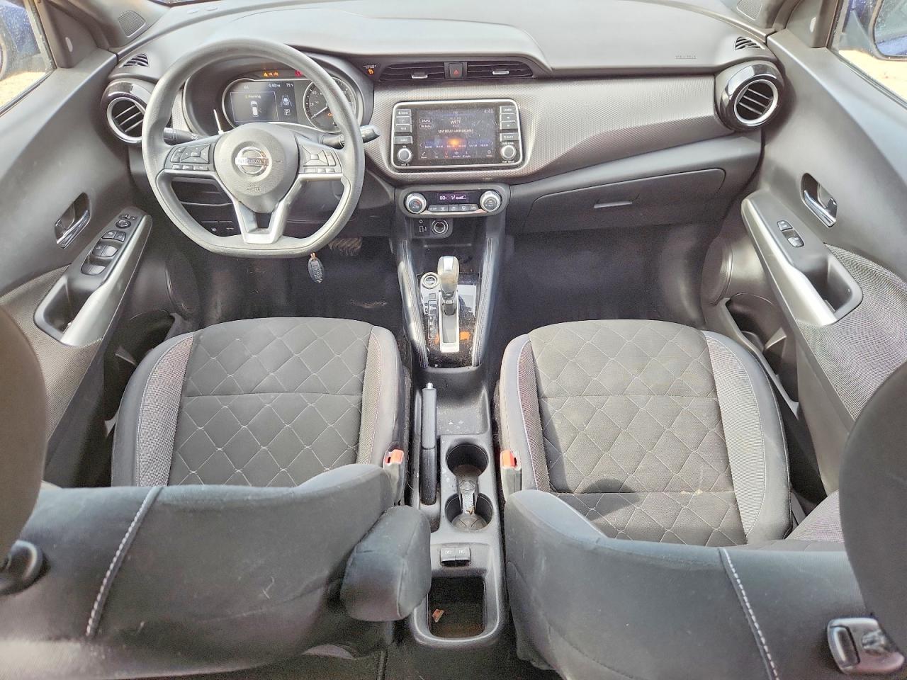 2020 NISSAN KICKS SV photo 15