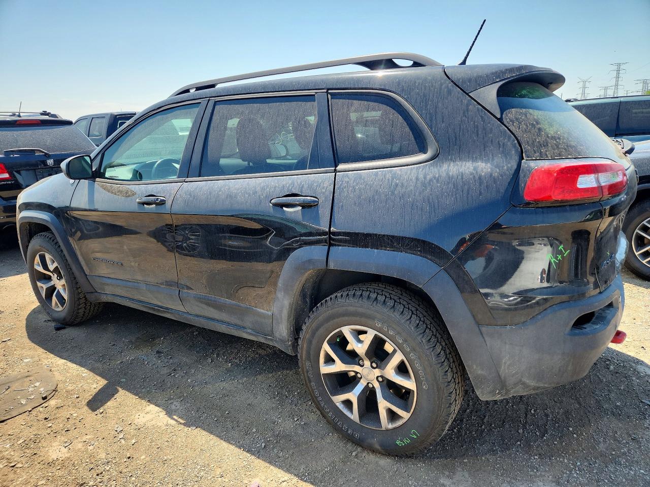 2014 JEEP CHEROKEE TRAILHAWK photo 2