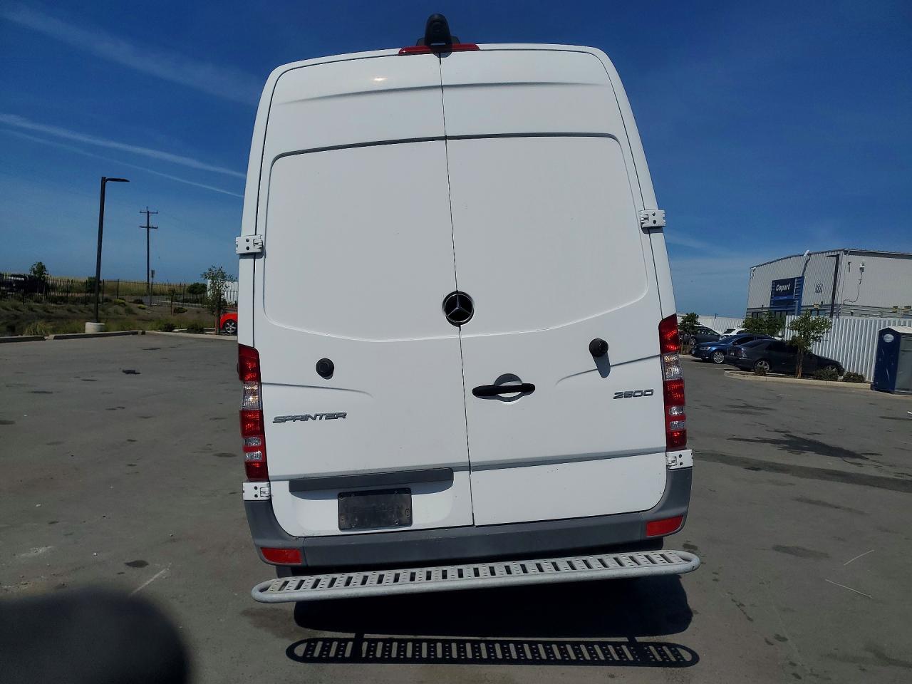 2017 MERCEDES-BENZ SPRINTER 2500 photo 11