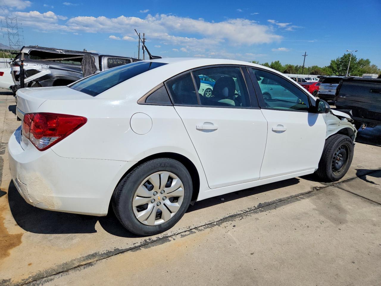2014 CHEVROLET CRUZE LS photo 7