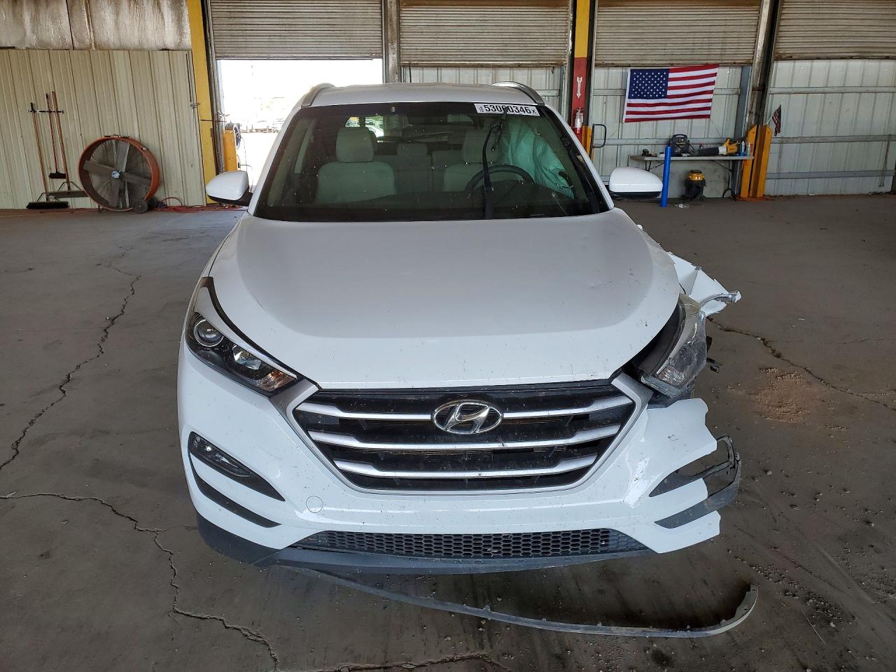 2017 HYUNDAI TUCSON SE photo 13
