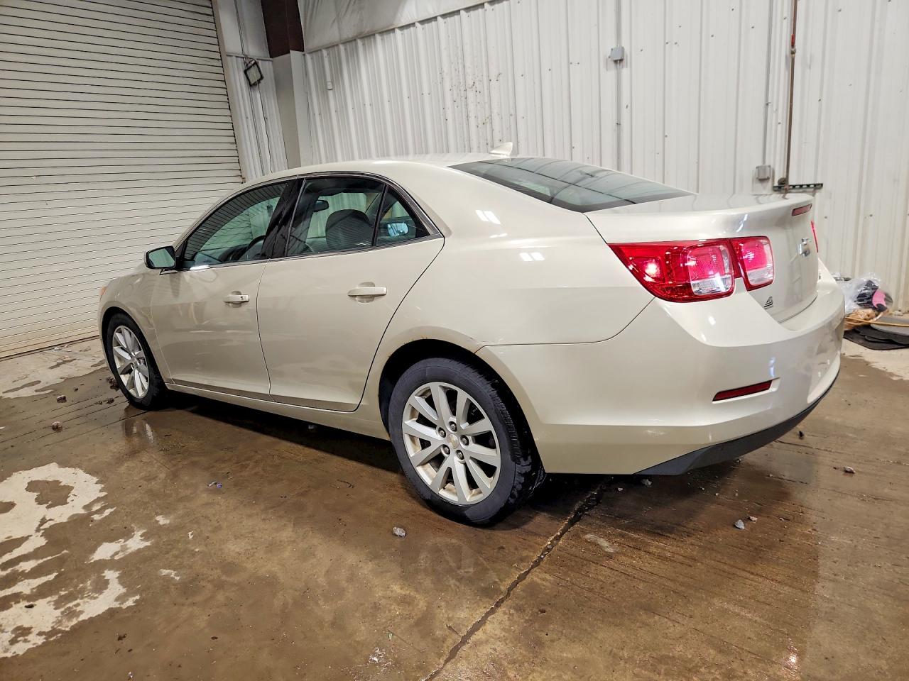 2014 CHEVROLET MALIBU 2LT photo 3