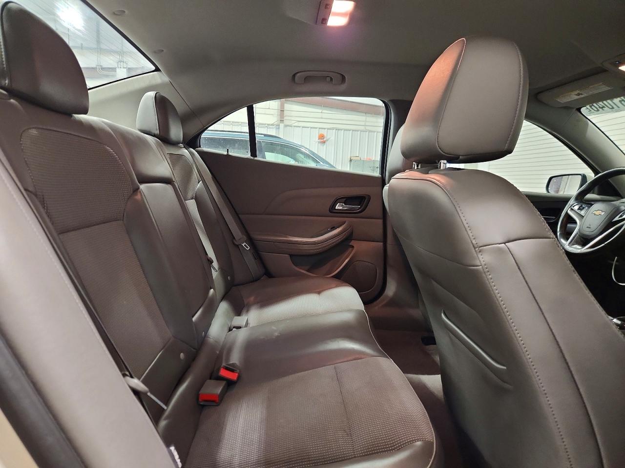 2014 CHEVROLET MALIBU 2LT photo 19