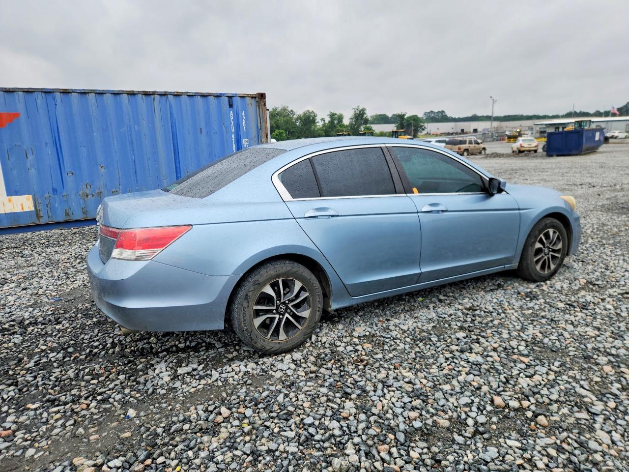 2011 HONDA ACCORD LX photo 5