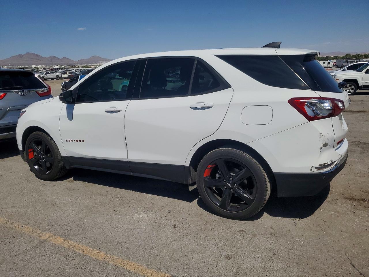 2019 CHEVROLET EQUINOX LT photo 4