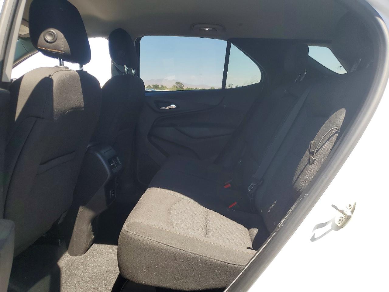2019 CHEVROLET EQUINOX LT photo 28