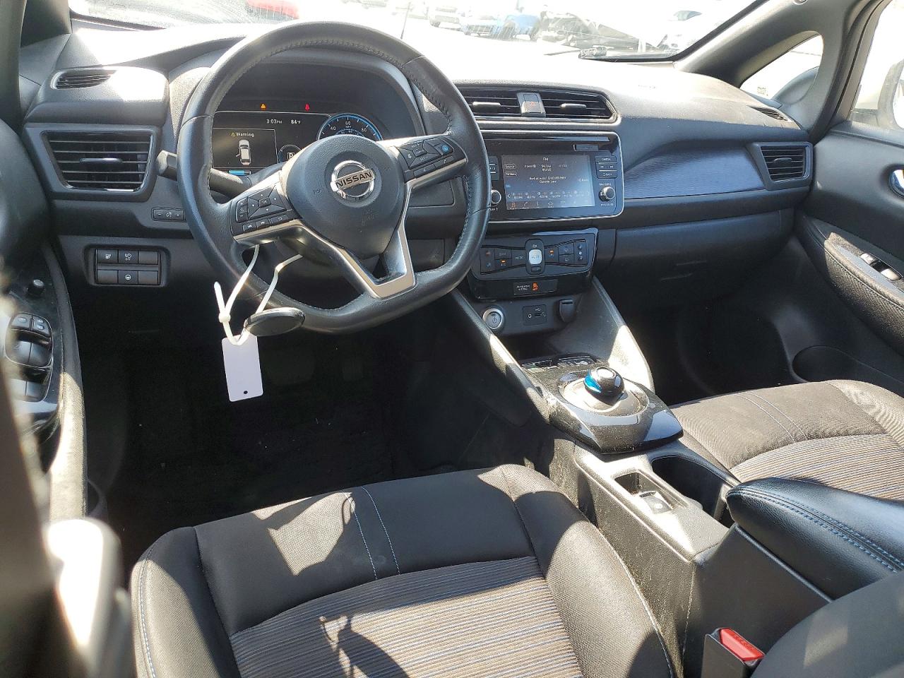 2018 NISSAN LEAF SV photo 8