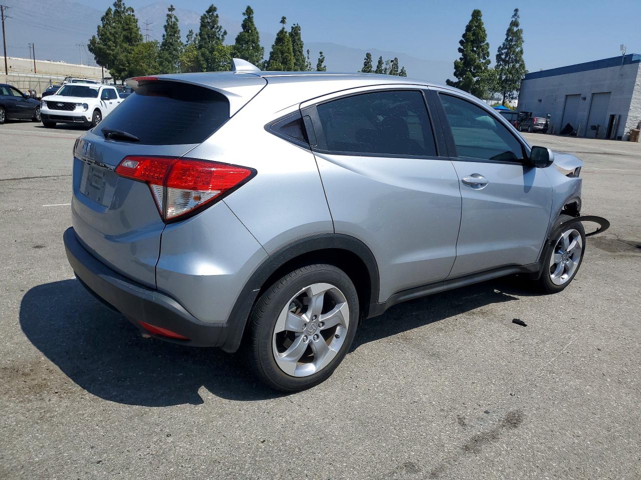 2019 HONDA HR-V LX photo 3