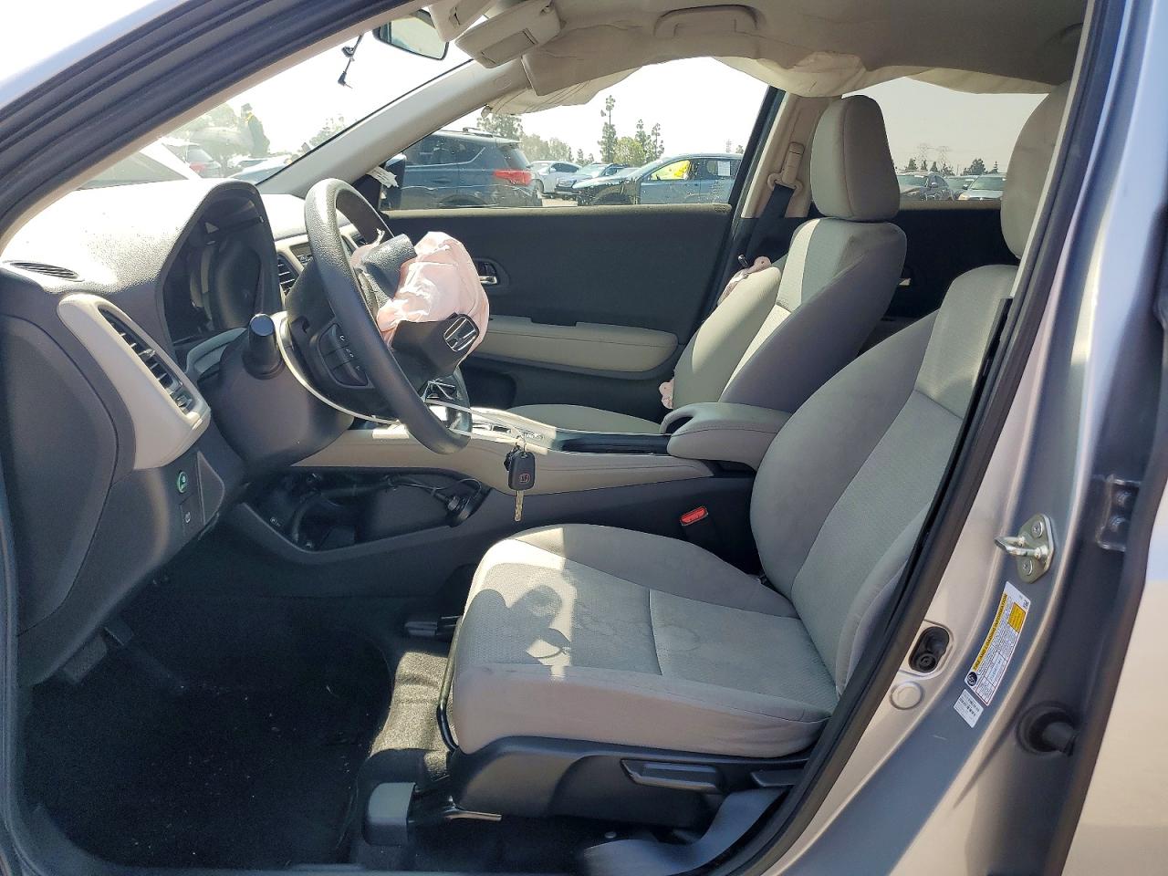 2019 HONDA HR-V LX photo 7