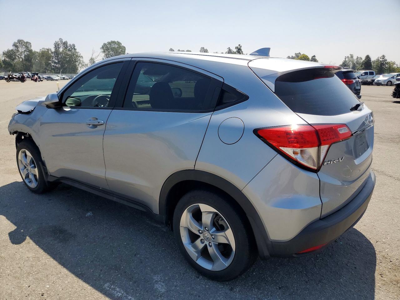 2019 HONDA HR-V LX photo 2