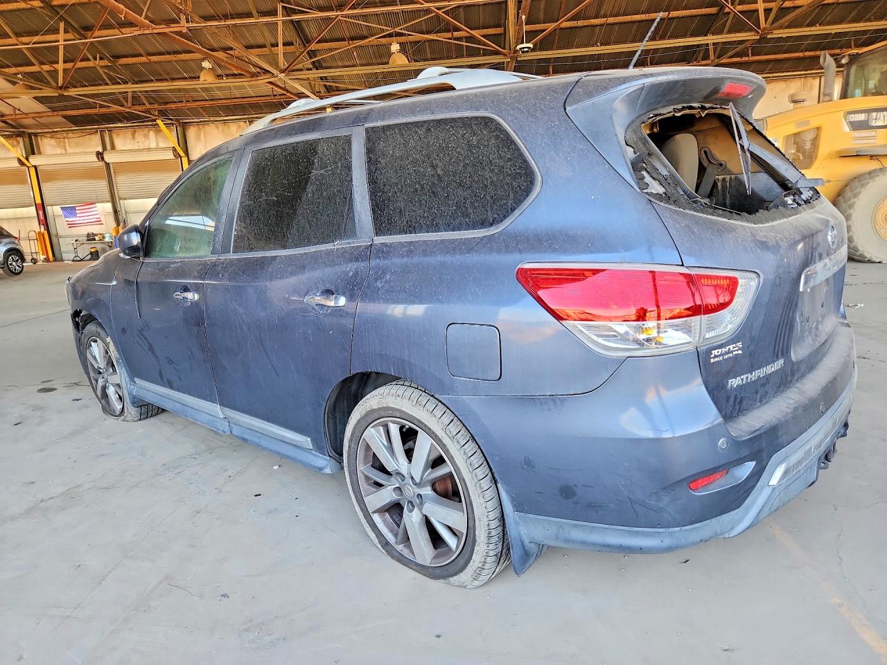 2013 NISSAN PATHFINDER S photo 4