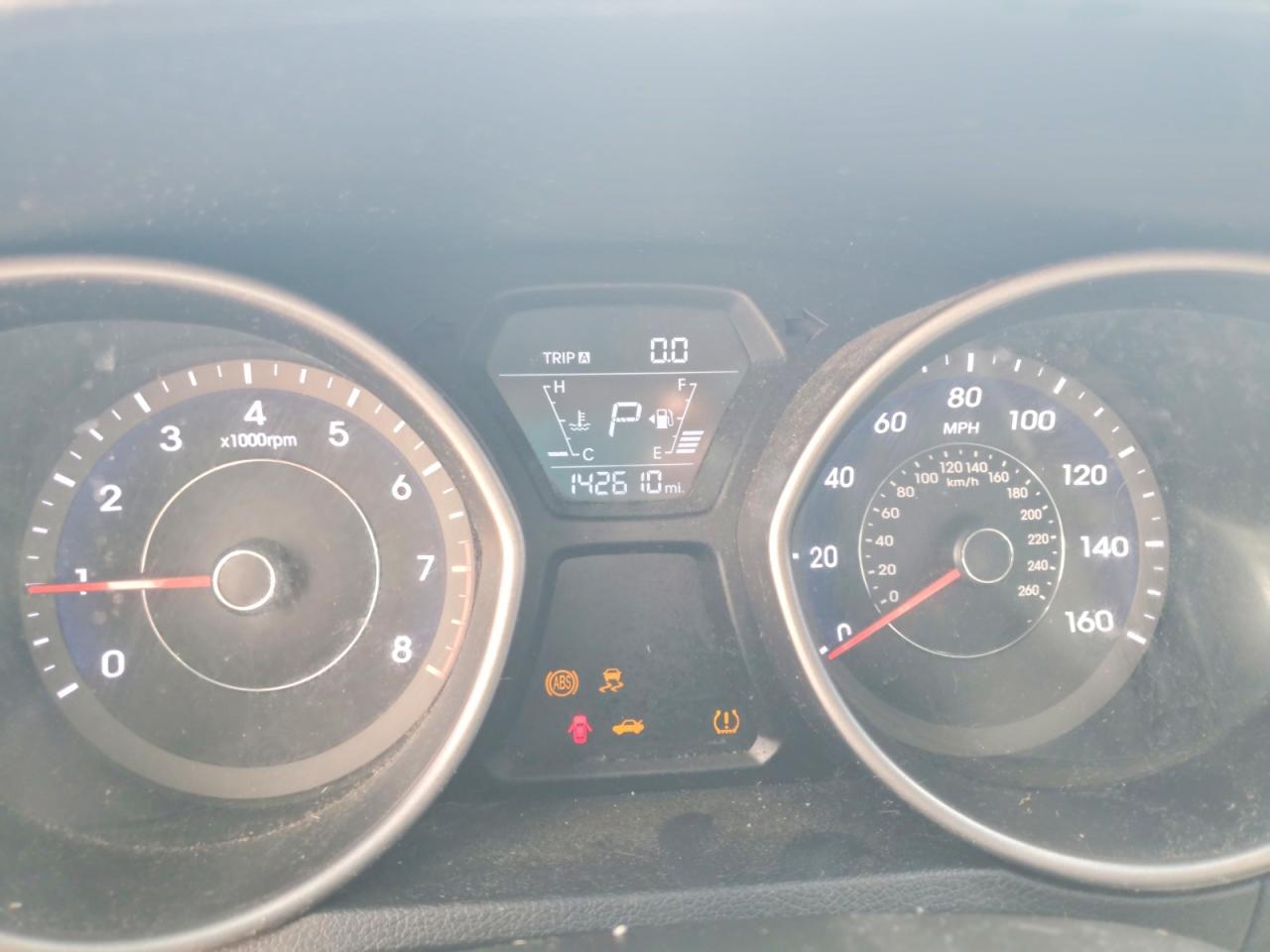 2015 HYUNDAI ELANTRA SE photo 17