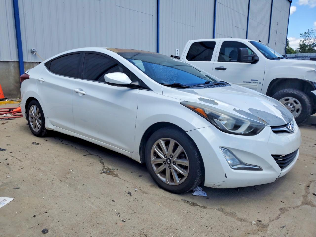 2015 HYUNDAI ELANTRA SE photo 7