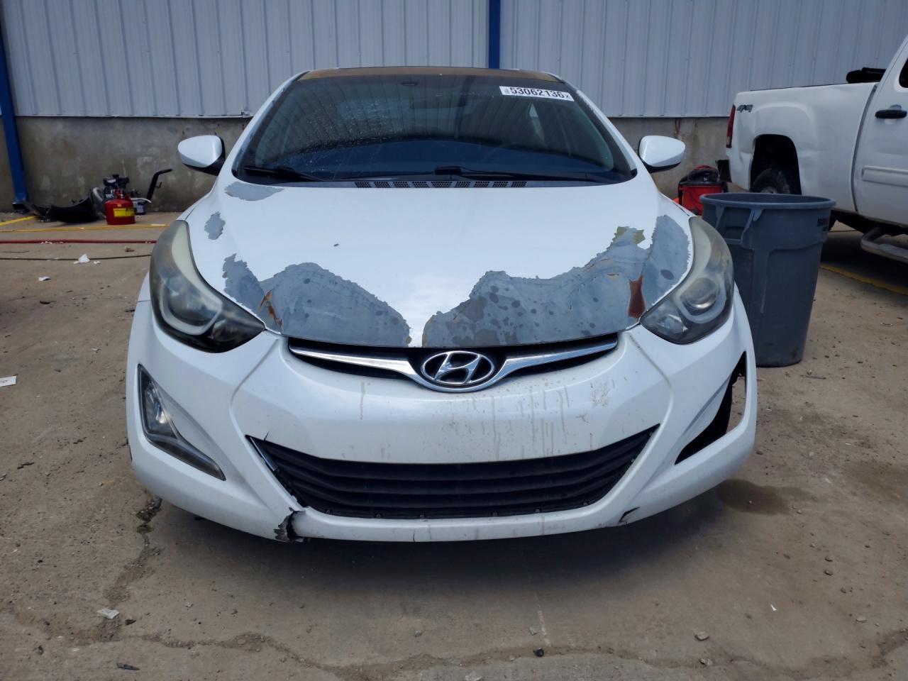 2015 HYUNDAI ELANTRA SE photo 9