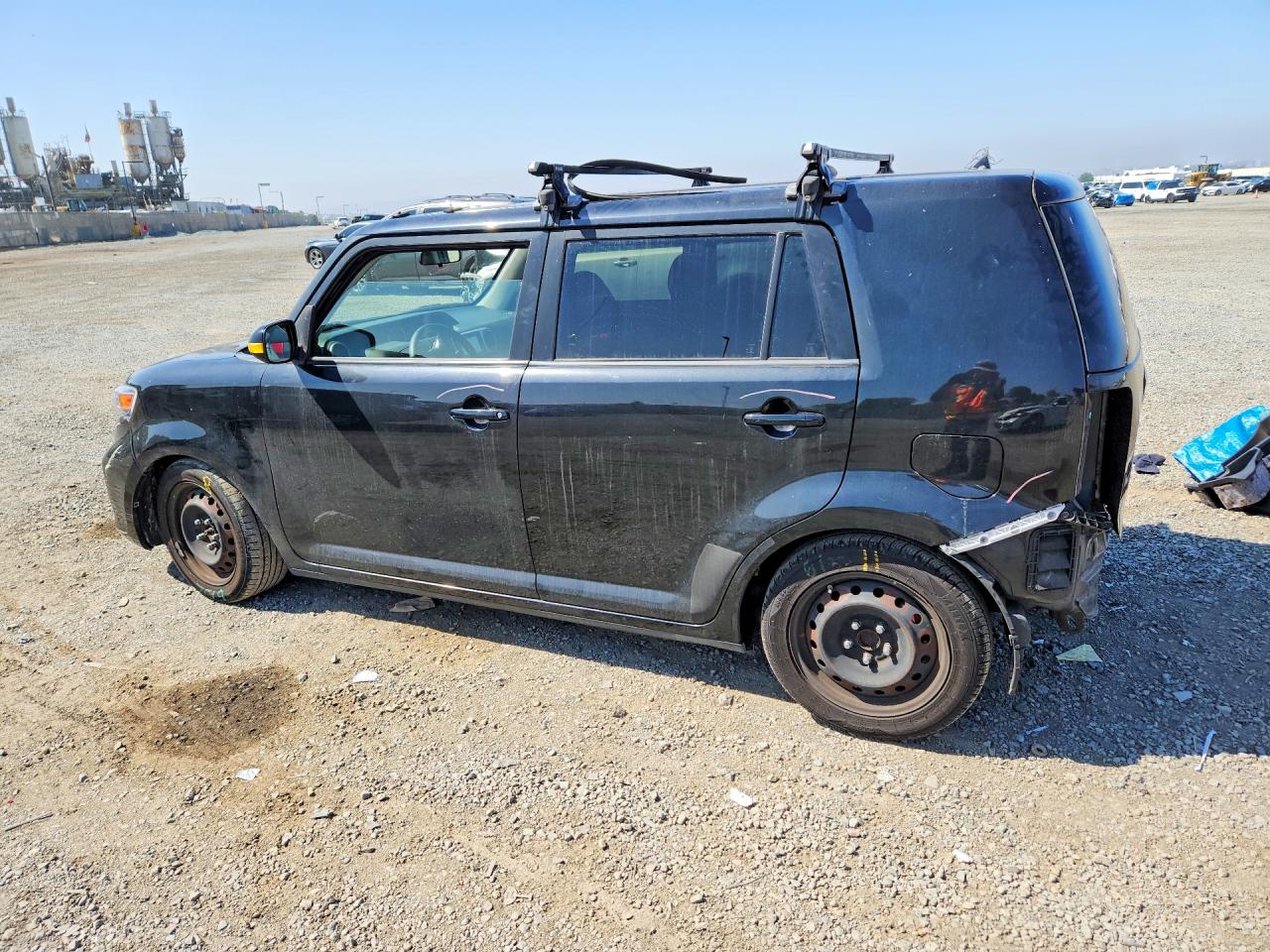 2011 TOYOTA SCION XB photo 3