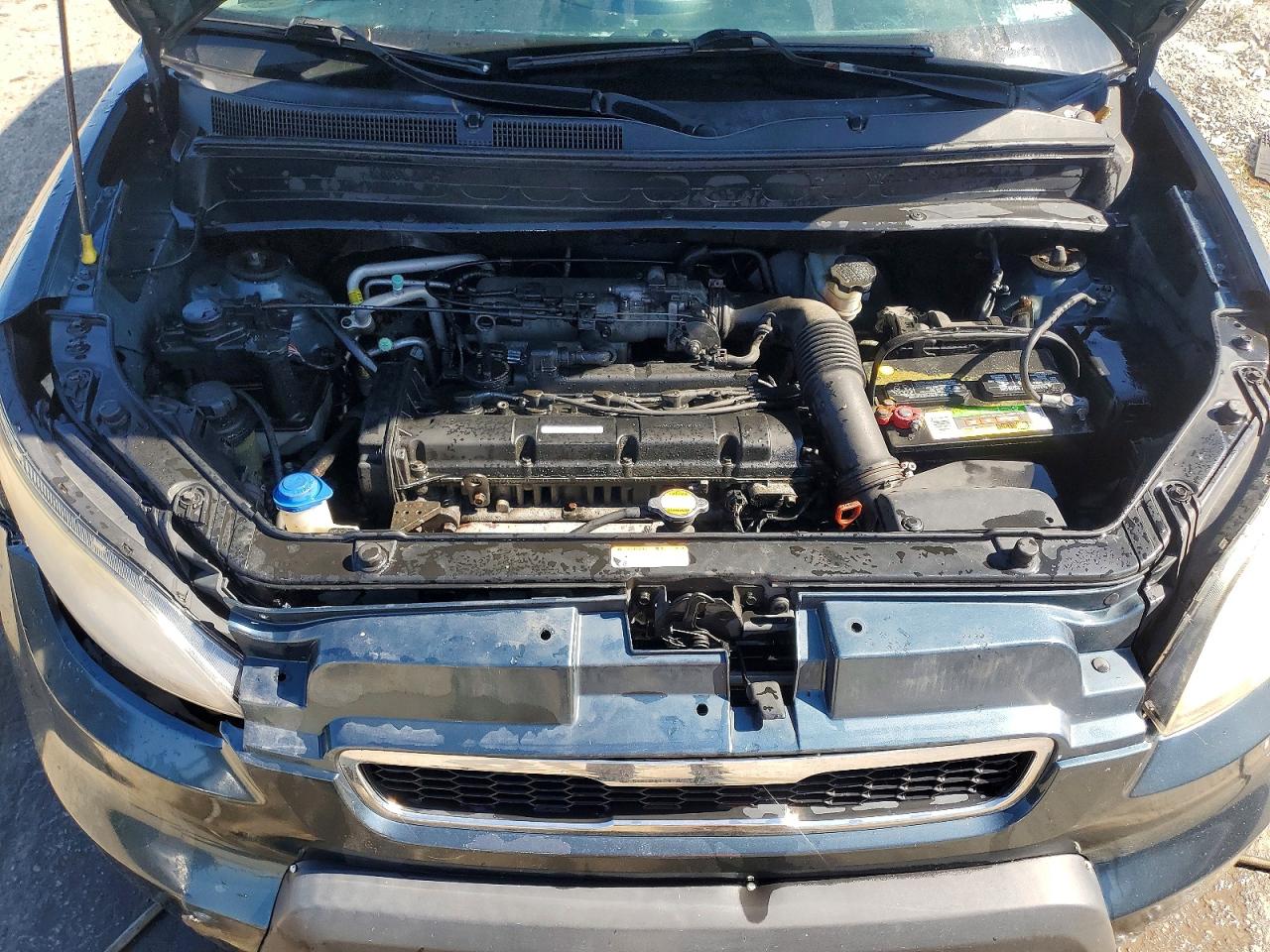 2011 KIA SOUL + photo 12